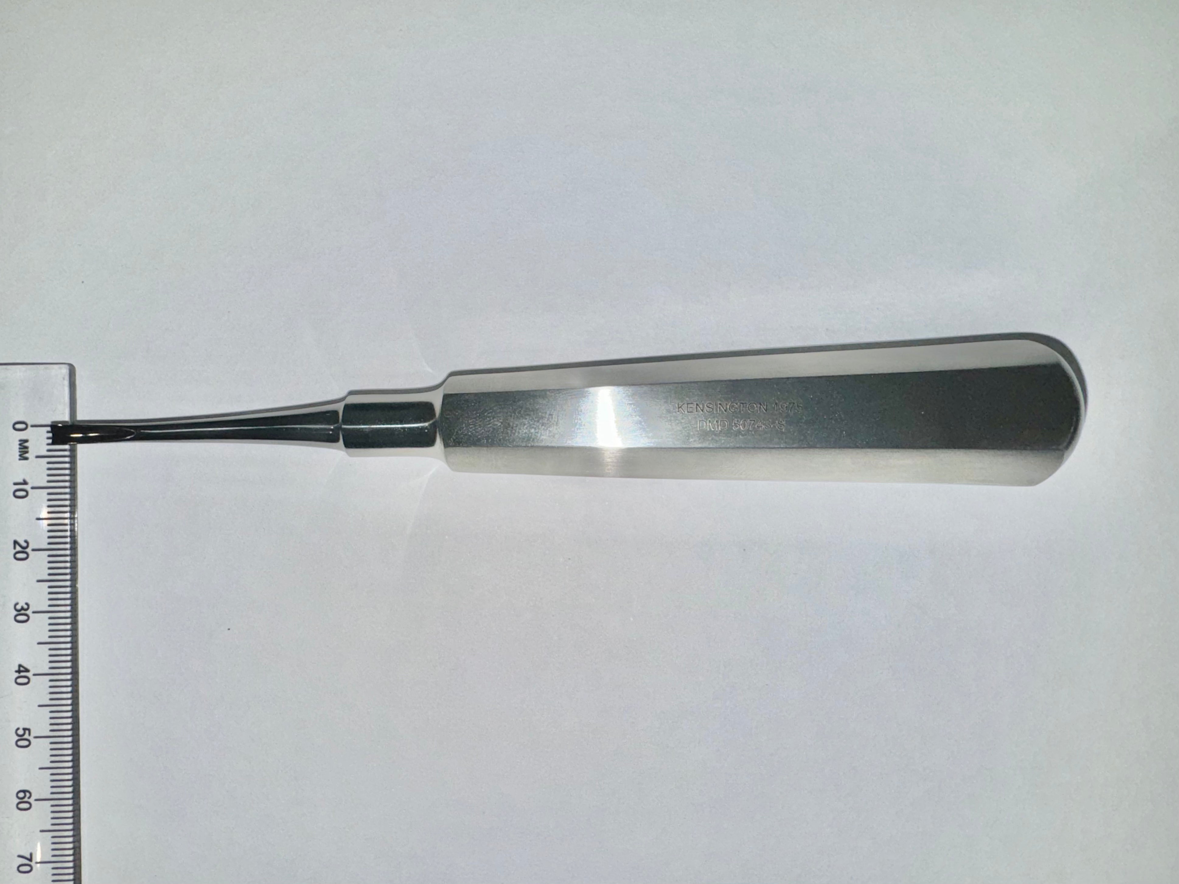 Extraction Root Elevator/Luxator 3mm Straight – Disposable Medical ...