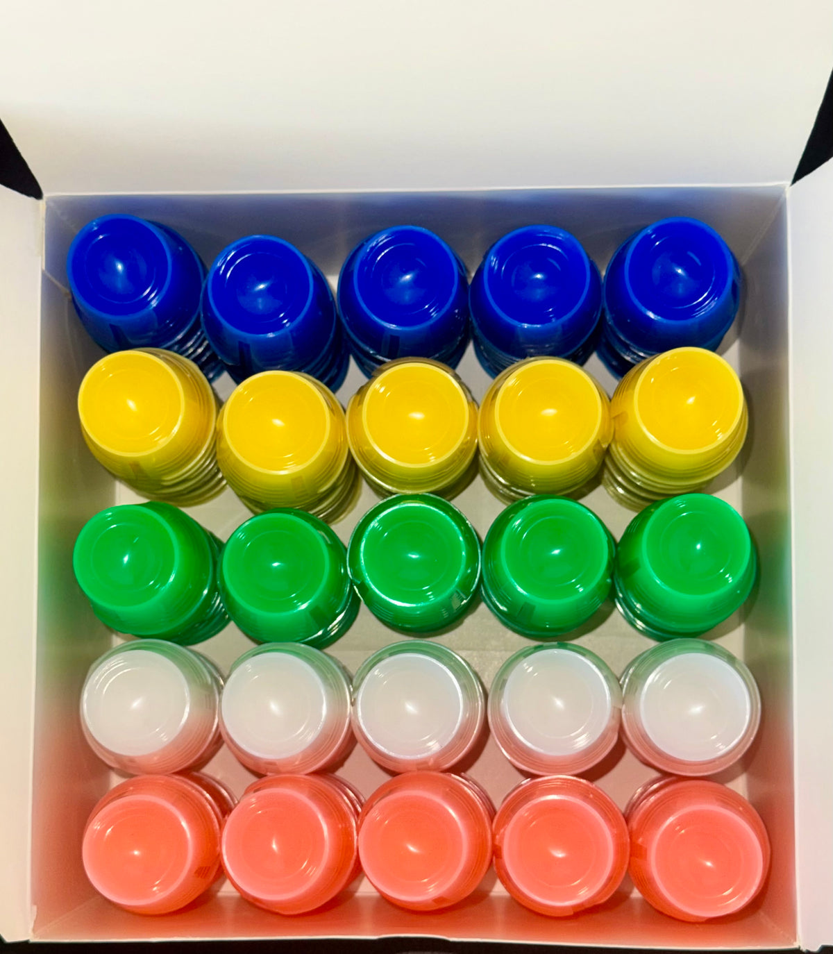 Disposable Plastic Dappen Dishes for Dental and Medical Use – 250pcs Box, Assorted Colours
