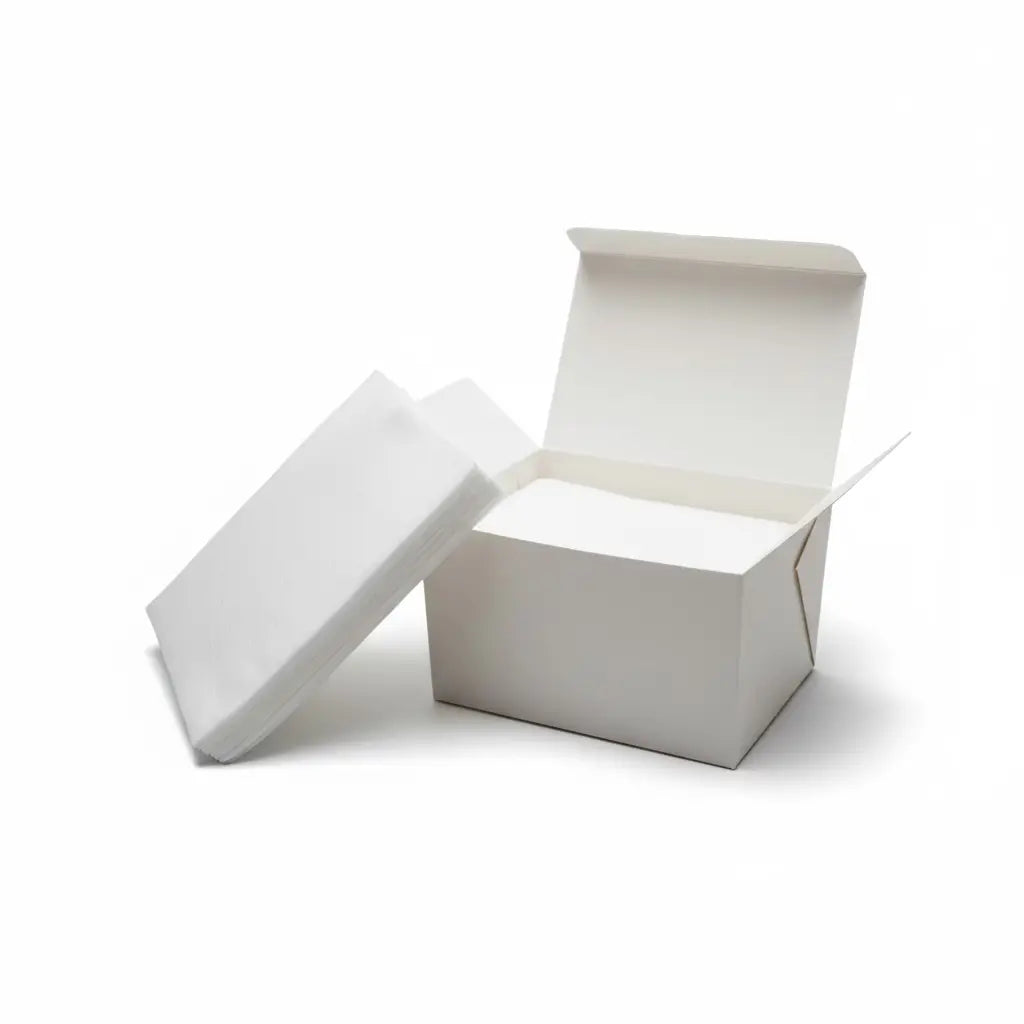 Close up of 35gsm non-woven gauze dental wipes – lint-free, soft and strong for infection control cleaning.