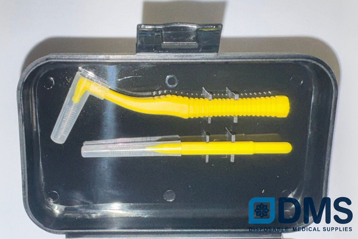 Effective plaque removal for braces using orthodontic interdental brushes